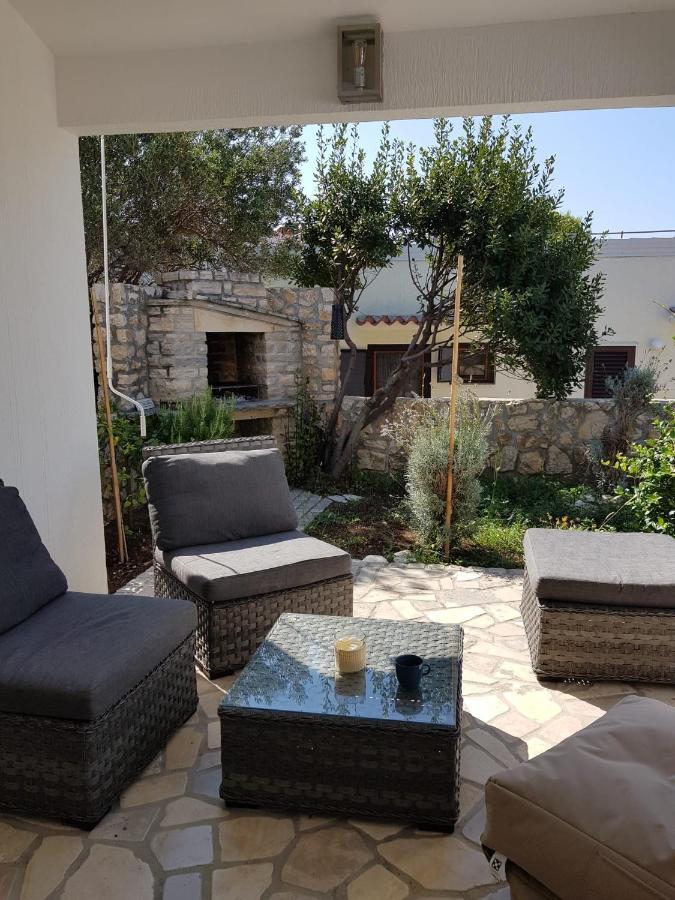 Cozy Apartment Gajac, Pag -B1 Zone Skunca Kültér fotó